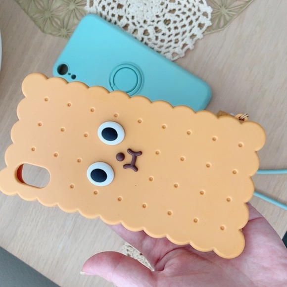 iPhone XR case - Picture 2 of 4